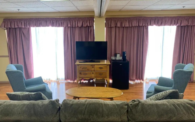 Riveredge Resort