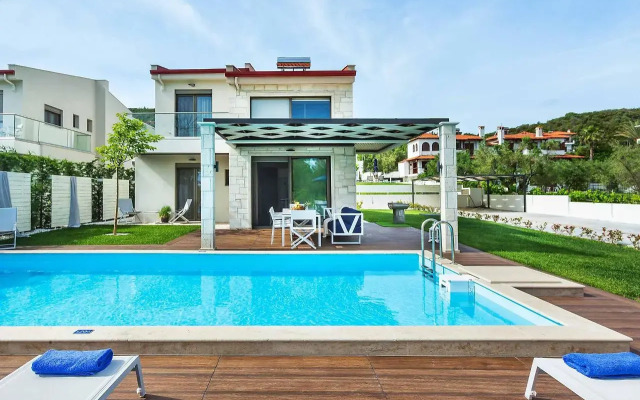 W Villas Halkidiki