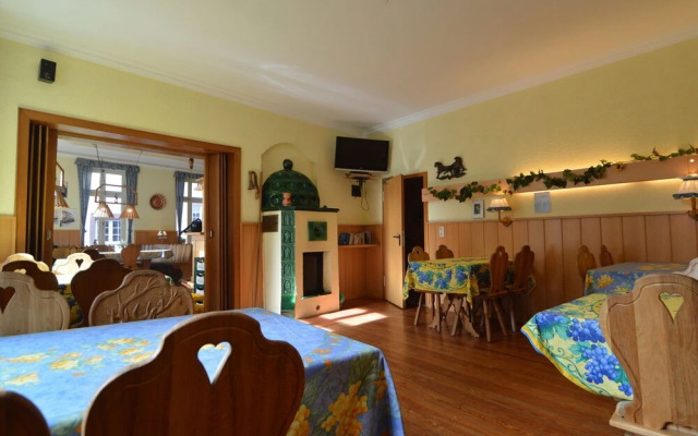 Zum Weissen Rï¿½ssel