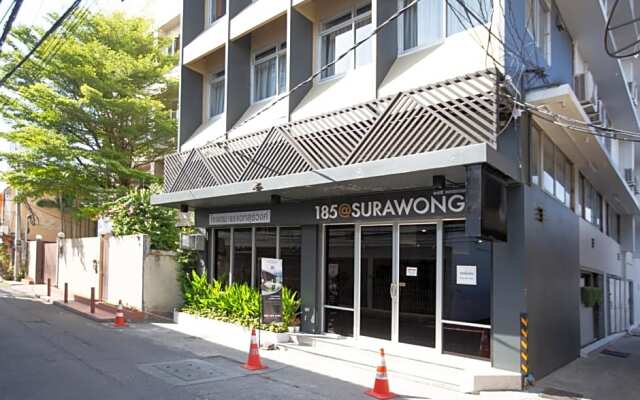 185@Surawong Residence