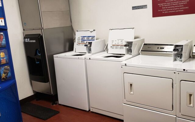 Best Western Plus Main Street Inn