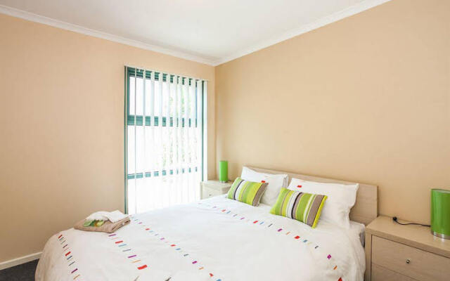 Anglesea River Apartments Apartment 22