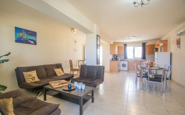 Konnos 2 Bedroom Apartment