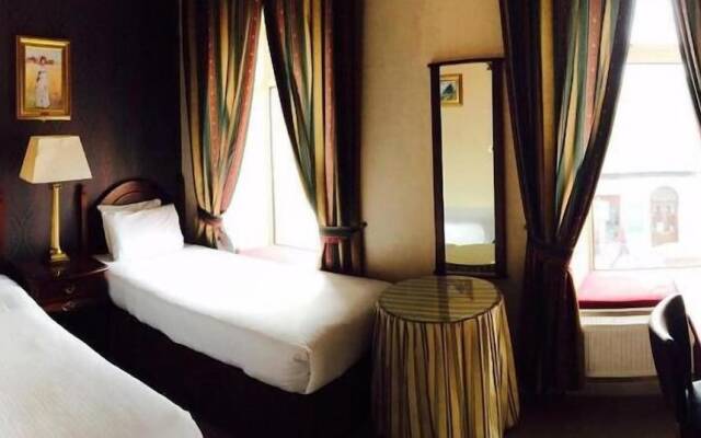 Wild Atlantic Lodge Rooms