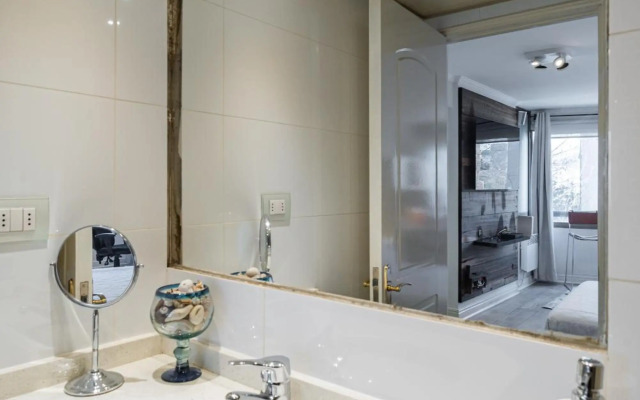 Vitacura Zen 2BR W/ Parking, Wifi, Gym & Mall