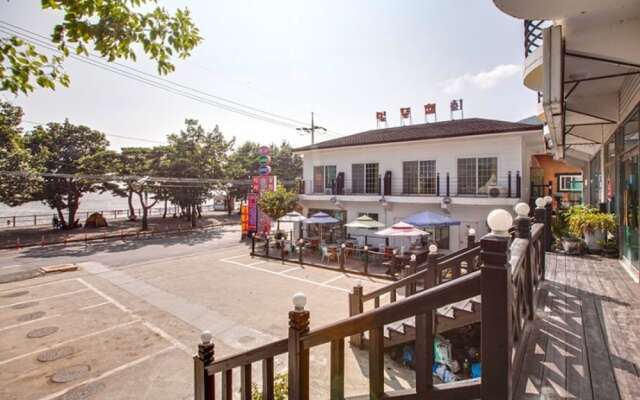 Ganghwado Milmulttae Hoetjip Pension