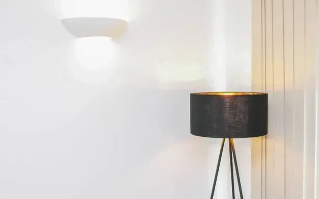 Riverside 2 Bed Apartment