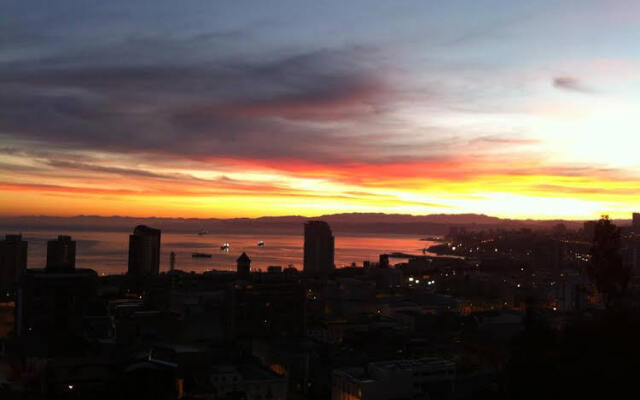 Valparaiso Experience