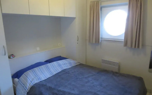 Sunny Bredene Stay by Sea