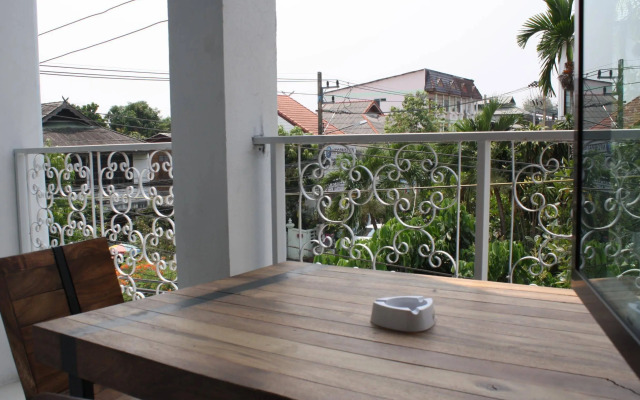 ASAYA House