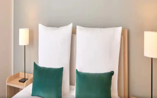 Quality Suites Cherbourg