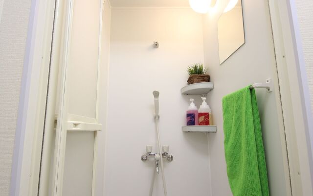 Osaka Guesthouse HIVE