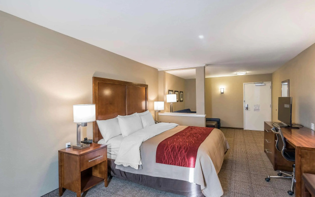 Comfort Inn & Suites Sidney I-80
