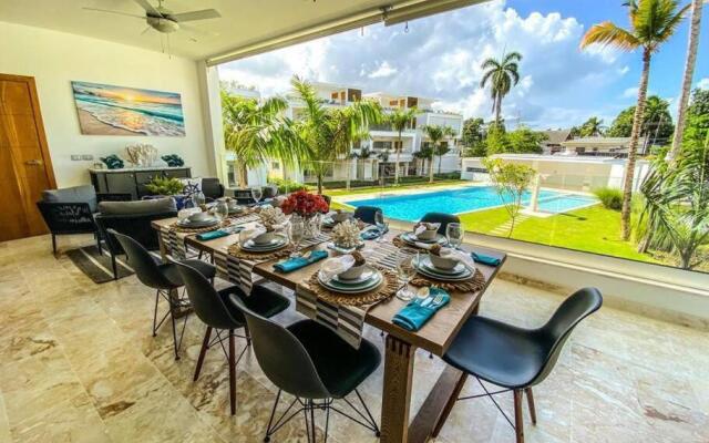 Lujoso Condo 2 HAB Céntrico Playa 5 min