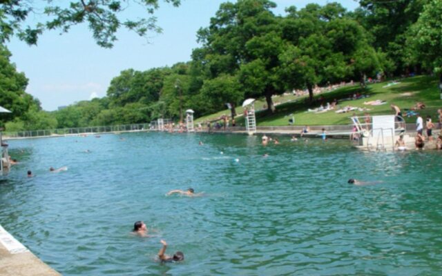 Country Inn & Suites by Radisson, Austin North