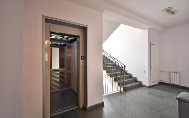 Northern Avenue, 2 bedrooms Luxury, Unique apartment HH656