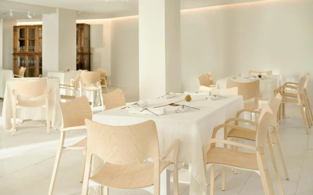 Anmaria Beach Hotel