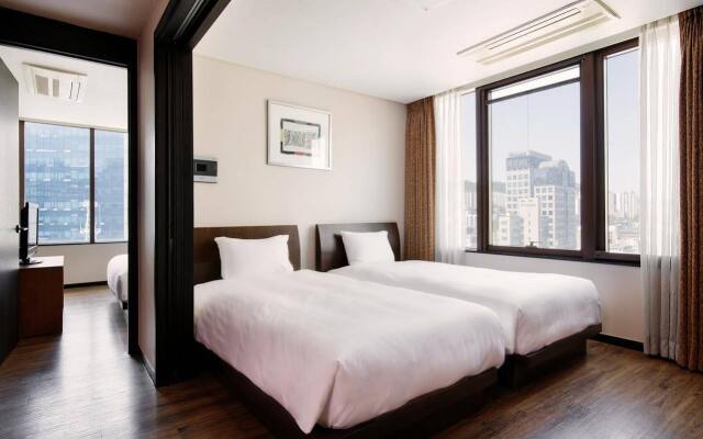Vabien Suites 2 Serviced Residence