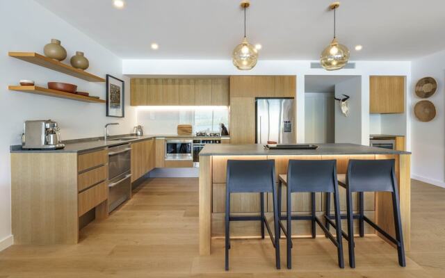 Marina Terrace Apartments