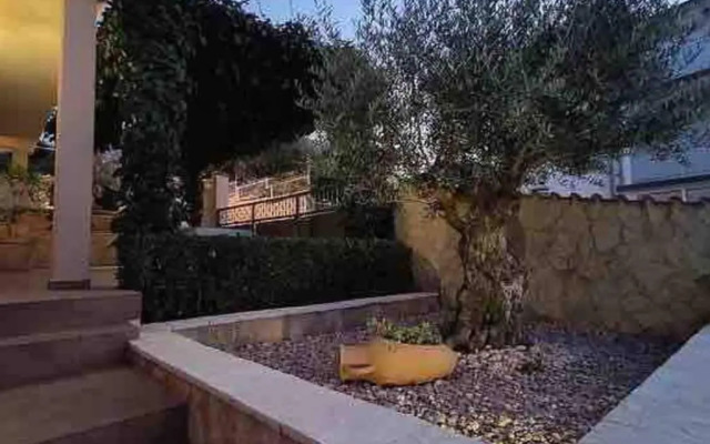 Villa Mala - Pool - Jacuzzi - 5 min. zum Meer