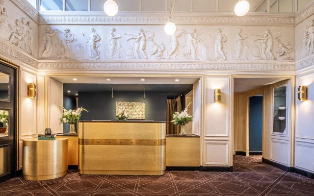 Hotel Barsey by Warwick