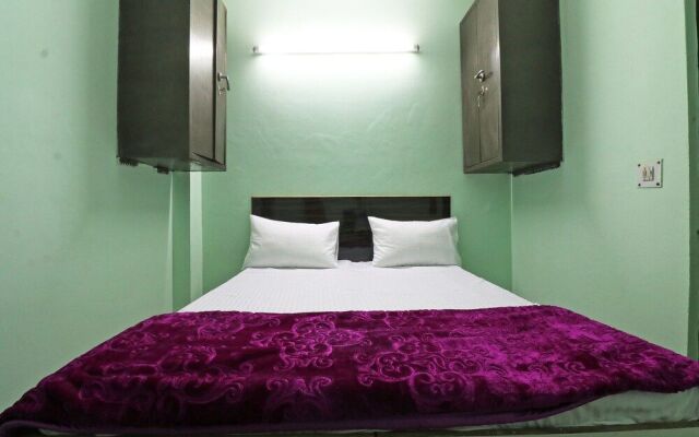 SPOT ON 47243 Aadharshila Guest House