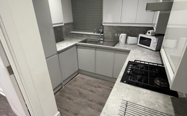 London West Ham Apartments