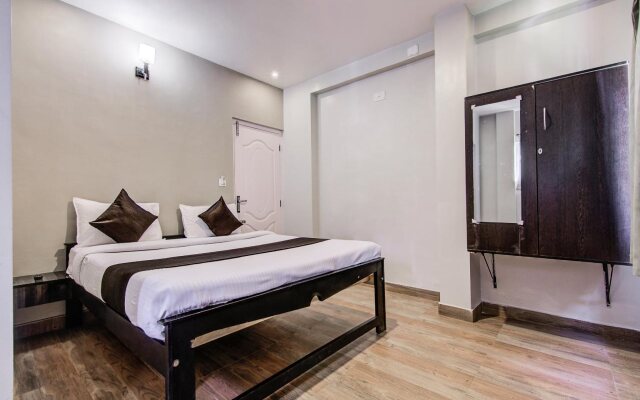 Oyo 18944 Venus Residency