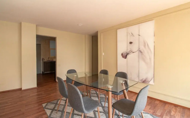 Polanco Apartment - Elevator, Parking- Sleeps 10