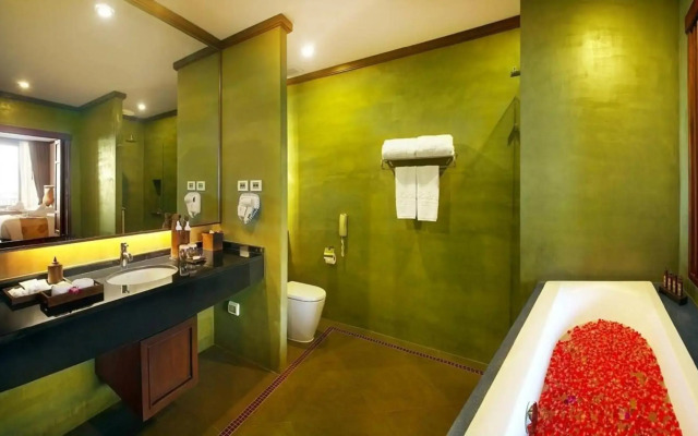 Nora Buri Resort & Spa