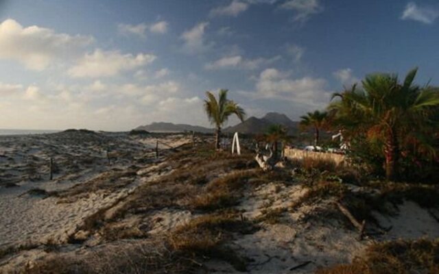 Cabo Pulmo Eco Palapa, a Gated Resort on Punta Los Mangles