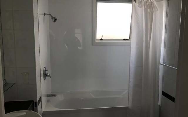 Ambassador Motor Inn Tauranga