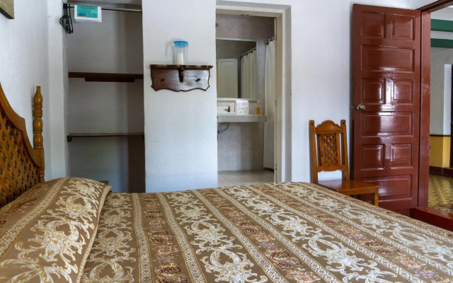 Hotel Colonial