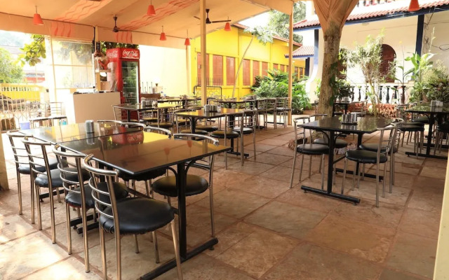 OYO 8024 Hacienda Guest House
