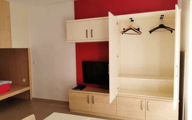 Cube Studio By The River