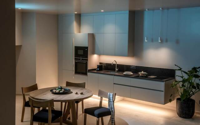 Made By The Sea Villas 17 Bdrm