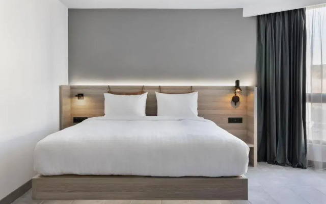 Moxy La Ciotat