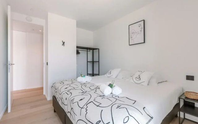 Beautiful Ultramodern Apartment in Oostduinkerke