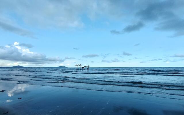 Swiss Garden Residences by Nature Home