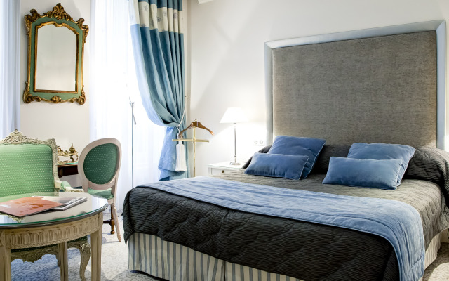 Grand Hotel Des Terreaux