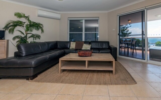 Nelson Towers, Unit 43/71 Victoria Parade