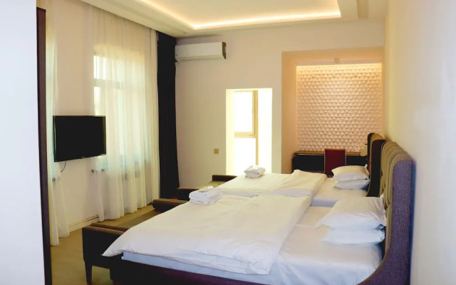 Отель «Меридиан»