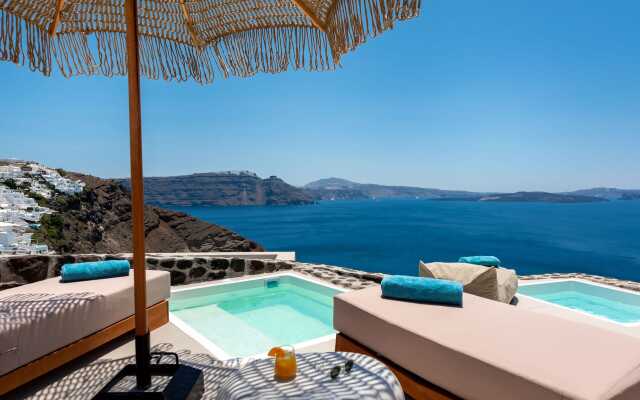 Twenty One Suites