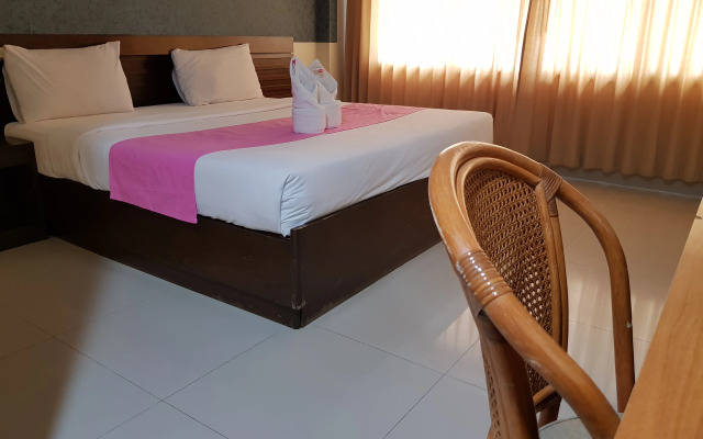PoonSook Resident Hotel