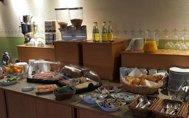 Landhotel Linden am Venekotensee