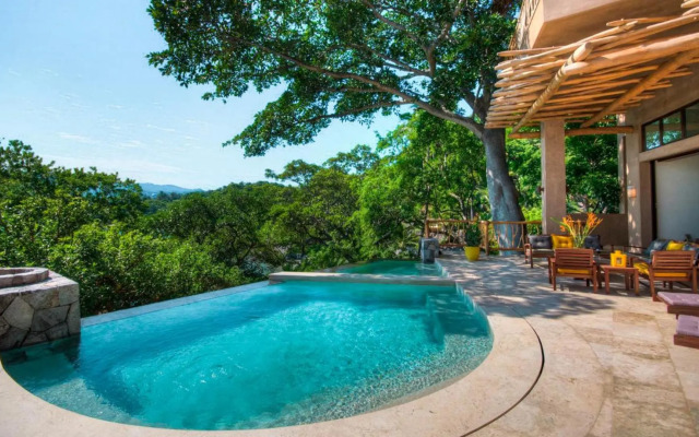 Casa Buena Vista - Beach Front - Villa in Sayulita