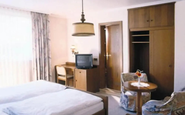 Hotel Die Post in Bürgel GmbH