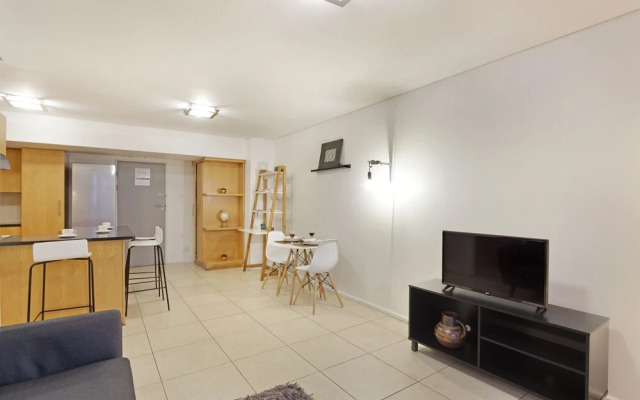 Fountain Suite 906