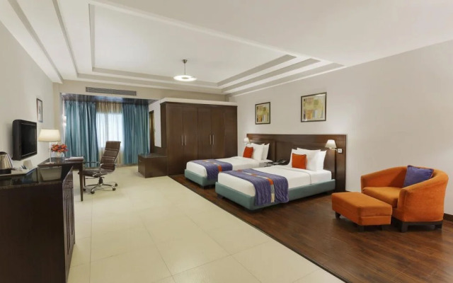 City Heart Sarovar Portico