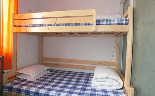 Luoyang Jujia Hostel